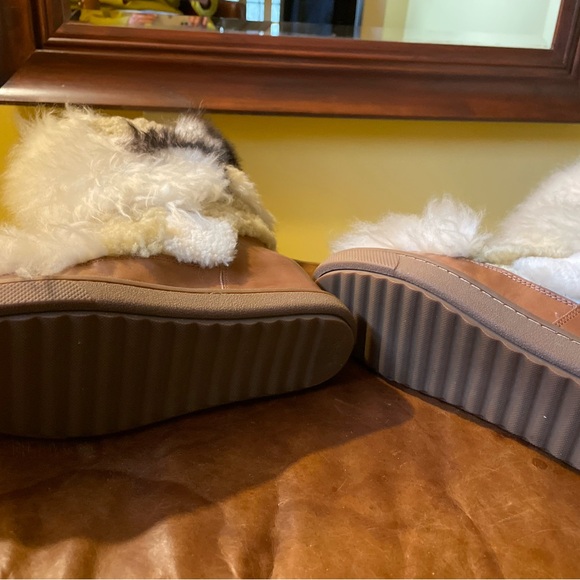 Like new coach boots! - Picture 2 of 5